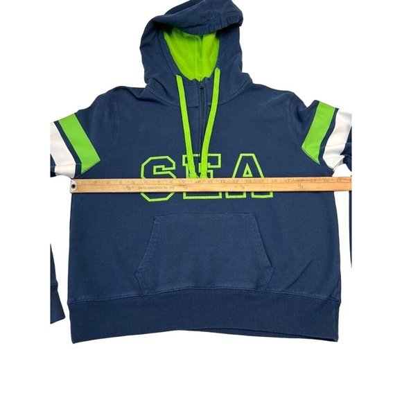 Seattle Seahawks Team Lady 12 Sweatshirt Hoodie Long Sleeve Unisex Kids Small - Picture 3 of 6